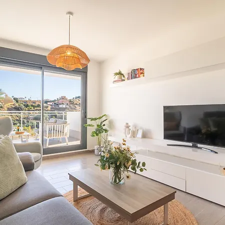 Luxury La Cala With Pool - Happy Apartman